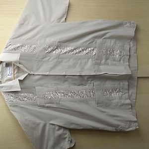Yucateca Men's Cream colored button up shirt size 4XL